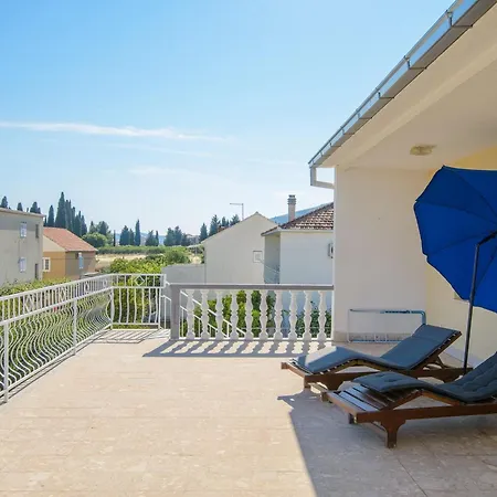Modern Near With Sea View Terrace And Lounge Area Apartment